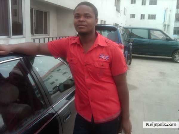 Baba God Noni - click for next photo
