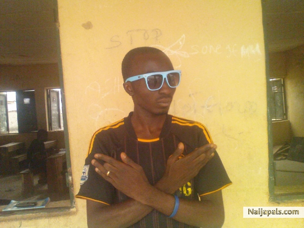  - click for next photo