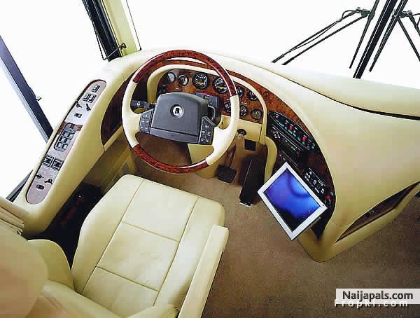 this is a power of Mercedes Benz my DRIVING CHIAR AND MY SMAL LAPTOP - click for next photo