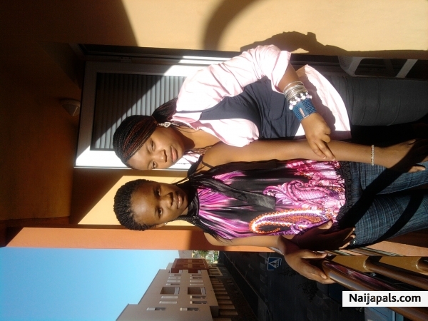 me and ma cousin - click for next photo