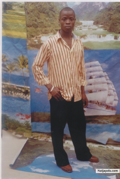  - click for next photo