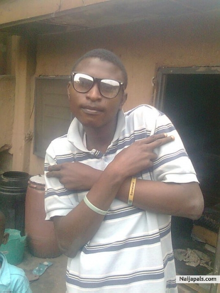 I KNOW FINE BOY.WHYKAY. - click for next photo
