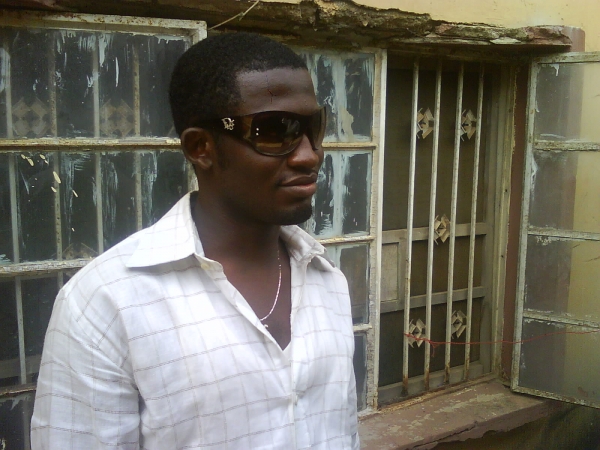  - click for next photo