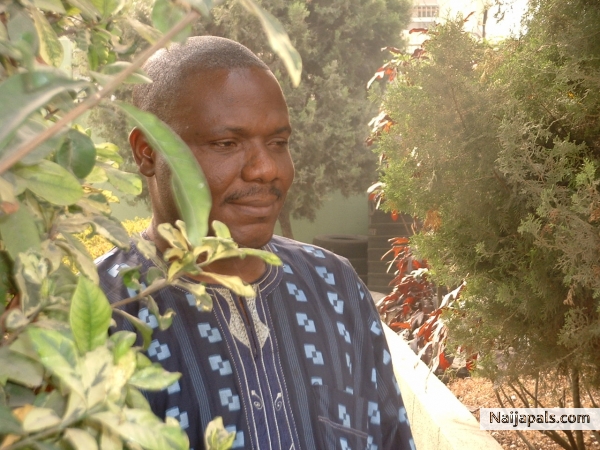 Ololade For Real - click for next photo