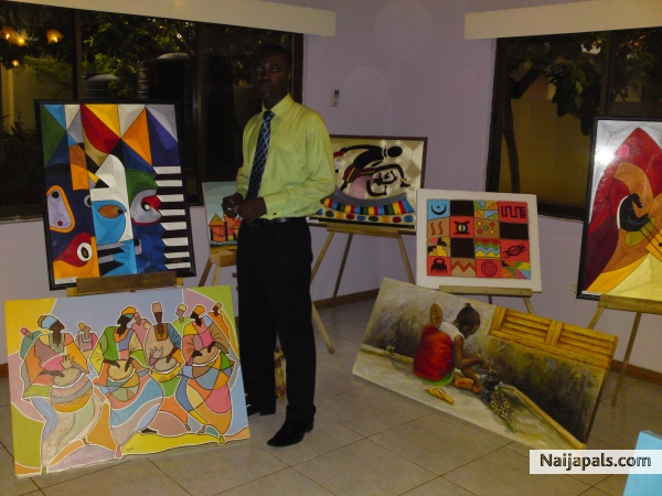 an artist - click for next photo