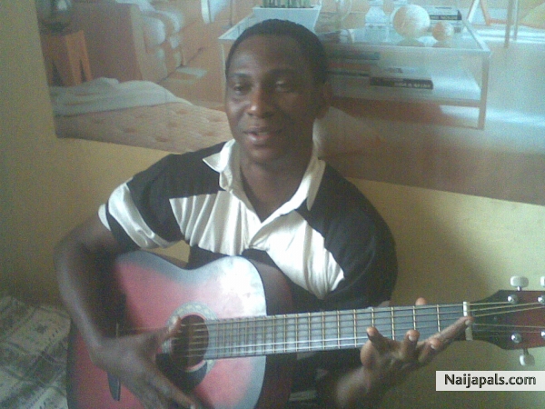 soul in the house........ - click for next photo
