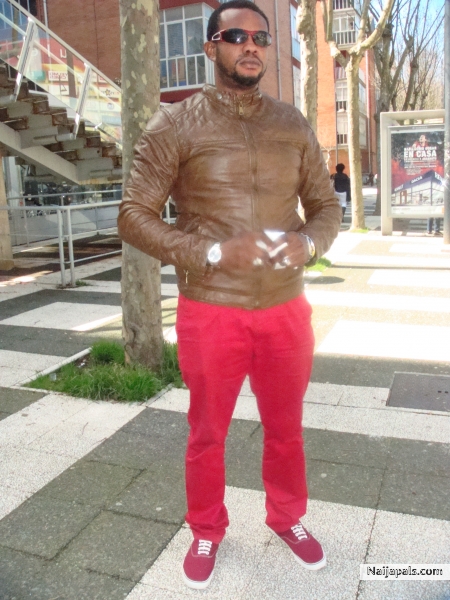  - click for next photo