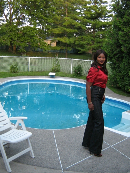  - click for next photo