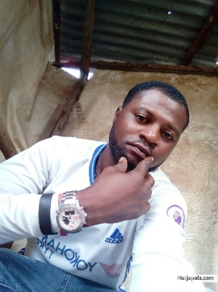 I' m still ur home guy dj solid - click for next photo
