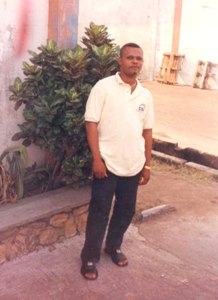  - click for next photo