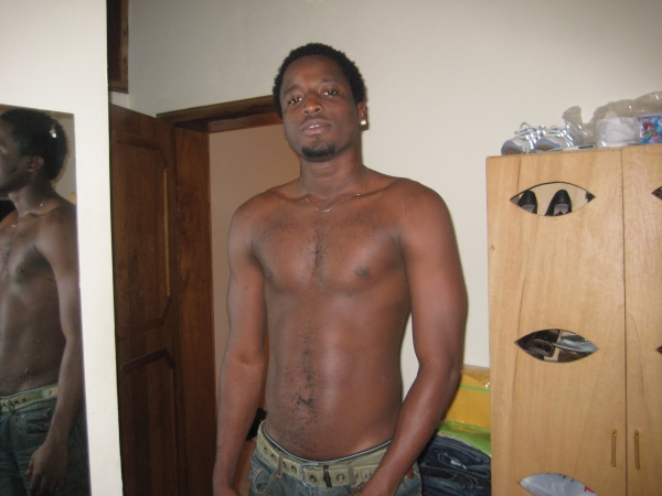  - click for next photo