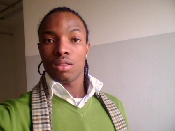  - click for next photo