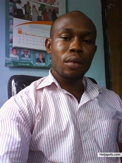 Me-mY-SeLf - click for next photo