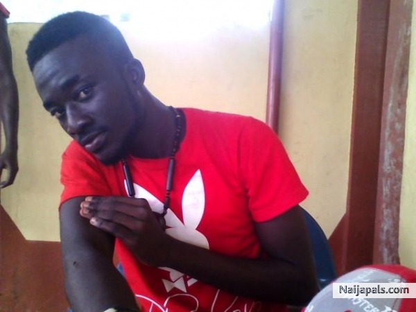  - click for next photo