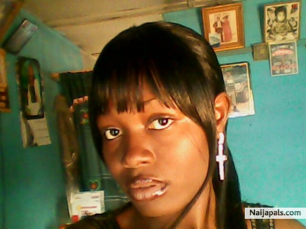 Ziny - click for next photo