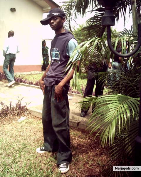 Abish - click for next photo
