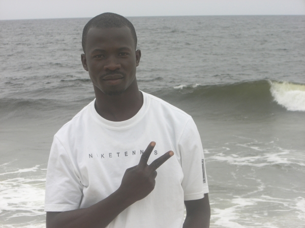 Akodo Beach - click for next photo