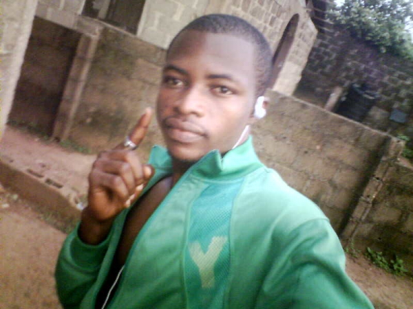  - click for next photo