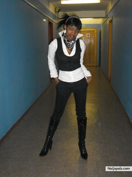 mi - click for next photo