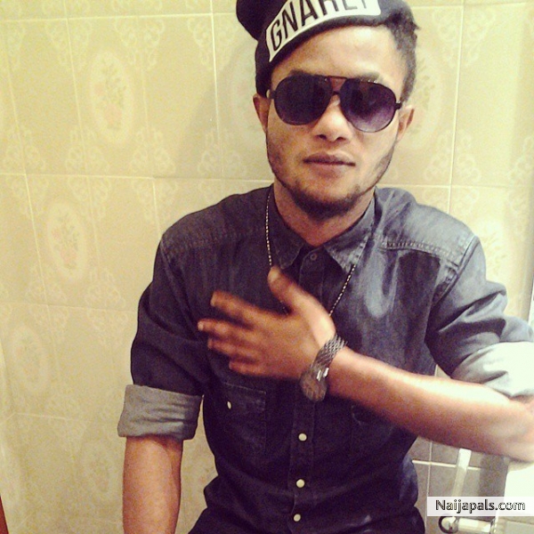  - click for next photo