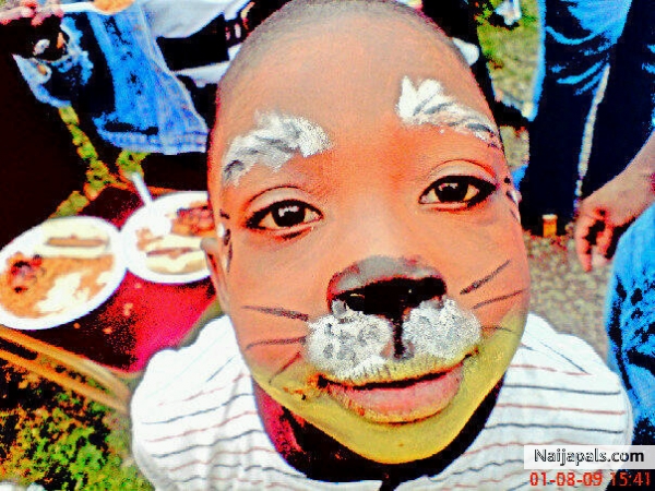  - click for next photo