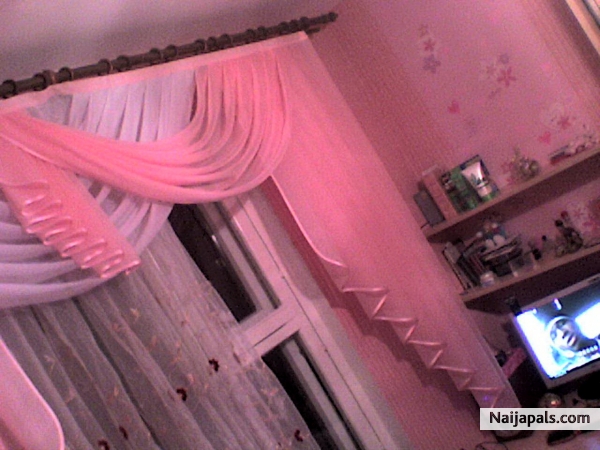 ma pinky room - click for next photo