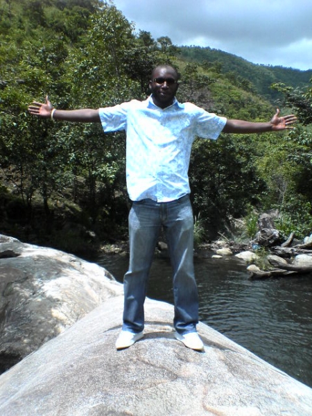 its my world!... or so i thot - click for next photo