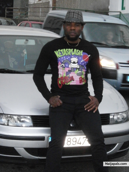  - click for next photo