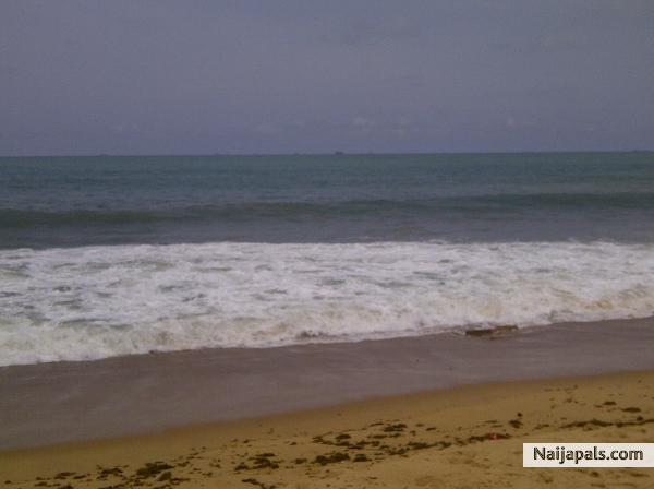 cotonou11 - click for next photo
