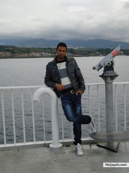  - click for next photo