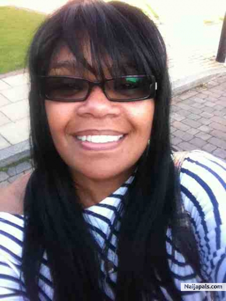 Oh yeah!! nice weather here up North... yet another Nail Stylist seminar...Mmm lovely xx - click for next photo