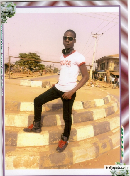 fyn boy - click for next photo