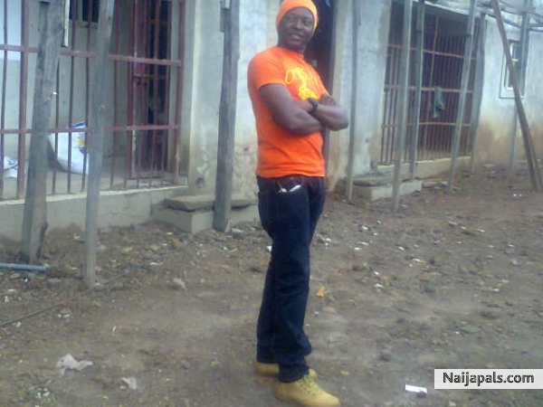 just a coooool dude........... - click for next photo