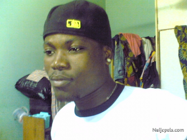  - click for next photo