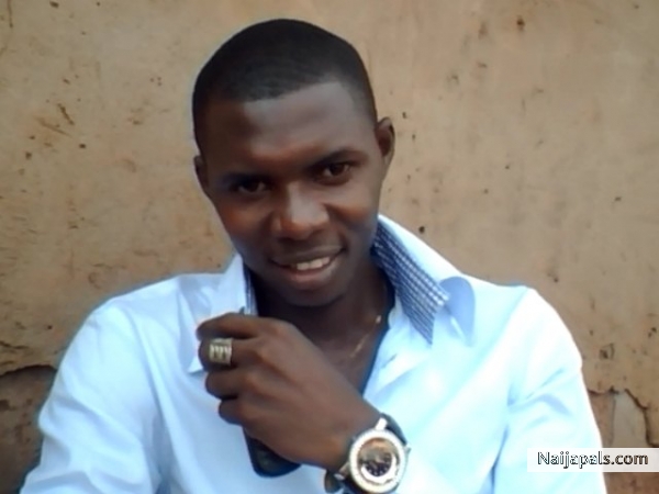  - click for next photo