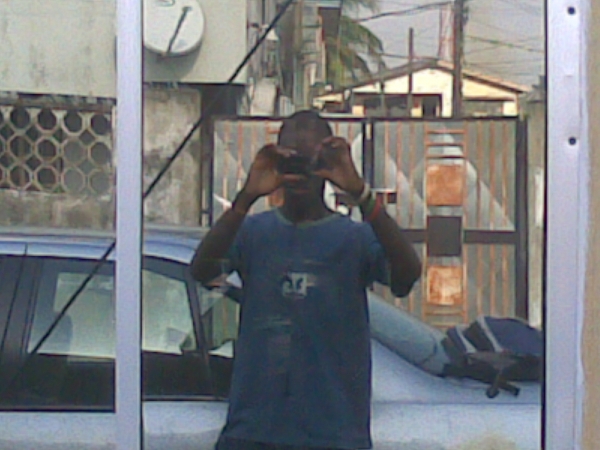 - click for next photo
