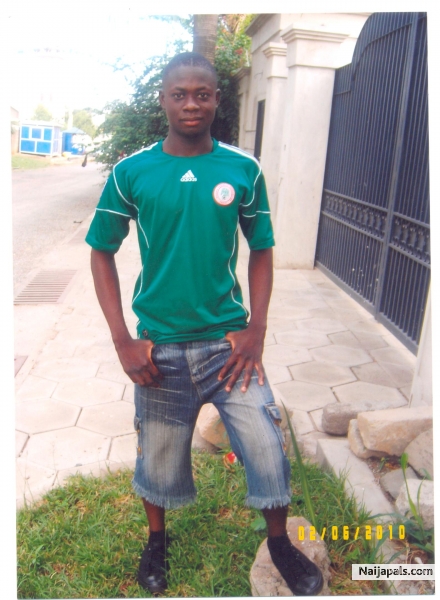  - click for next photo