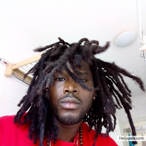 BADDEST RASTA LIKKLE DANNY - click for next photo