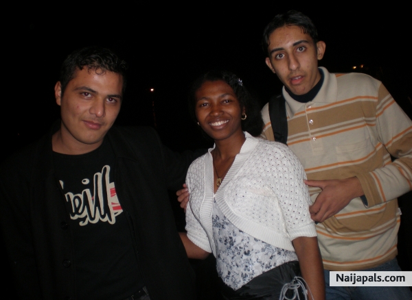 Ng,Ali and Omaar - click for next photo