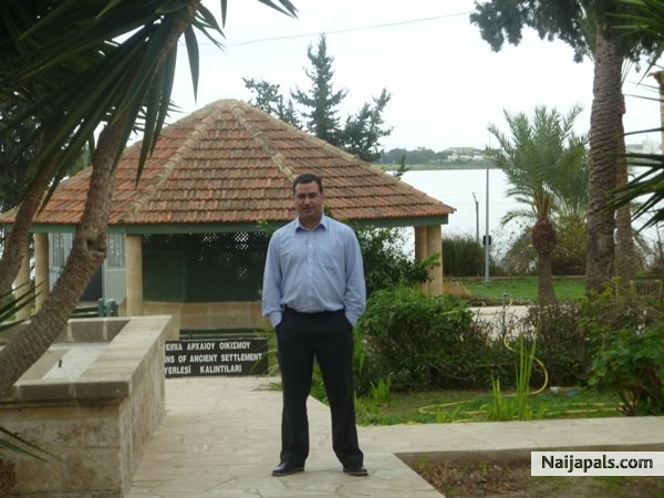 Hala Sultan in Cyprus 2011 - click for next photo