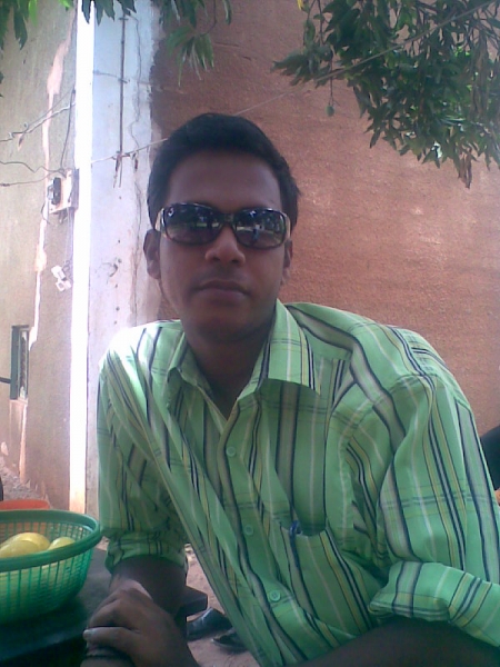  - click for next photo