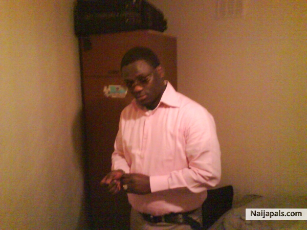 dat s me - click for next photo