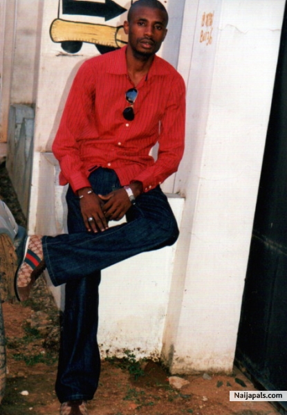 - click for next photo