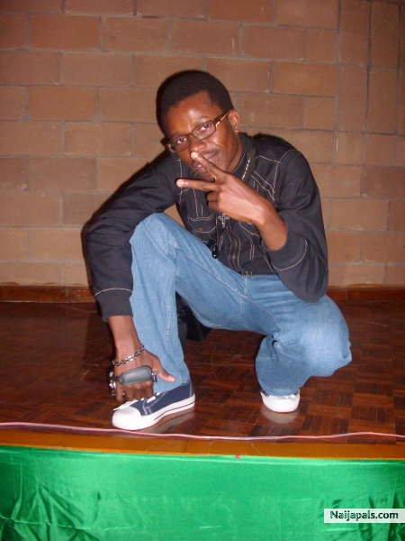  - click for next photo