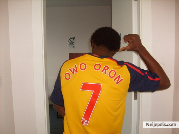 It means ' ' ORON MAN' ' - click for next photo