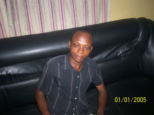 Holla if u' re really wierd - click for next photo