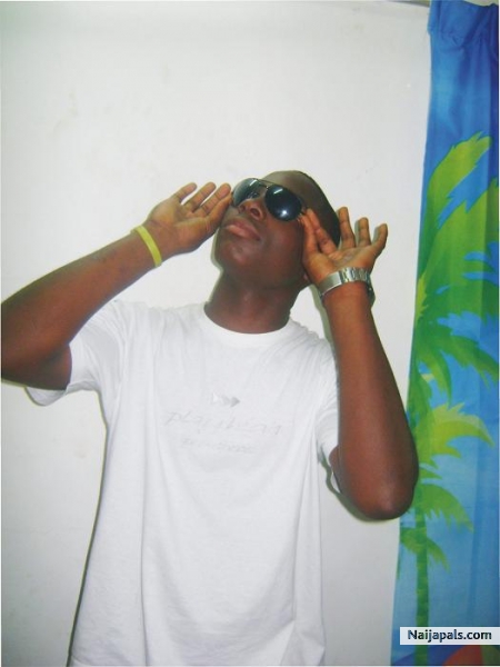 Check me out - click for next photo