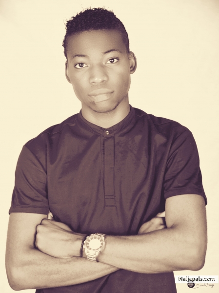 Samzylele - click for next photo
