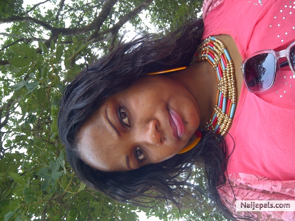 mua - click for next photo