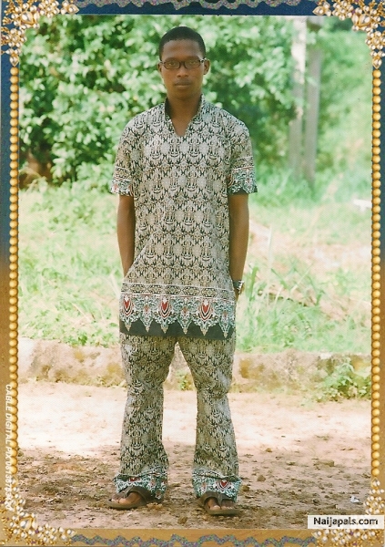  - click for next photo